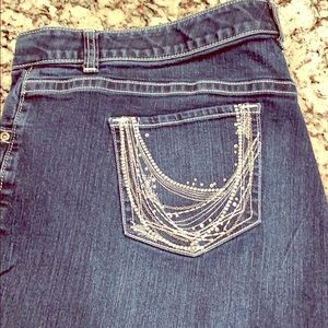 Capri Jeans 22W